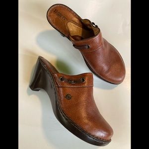 Born, leather, sz 11 (43), like new, $35.